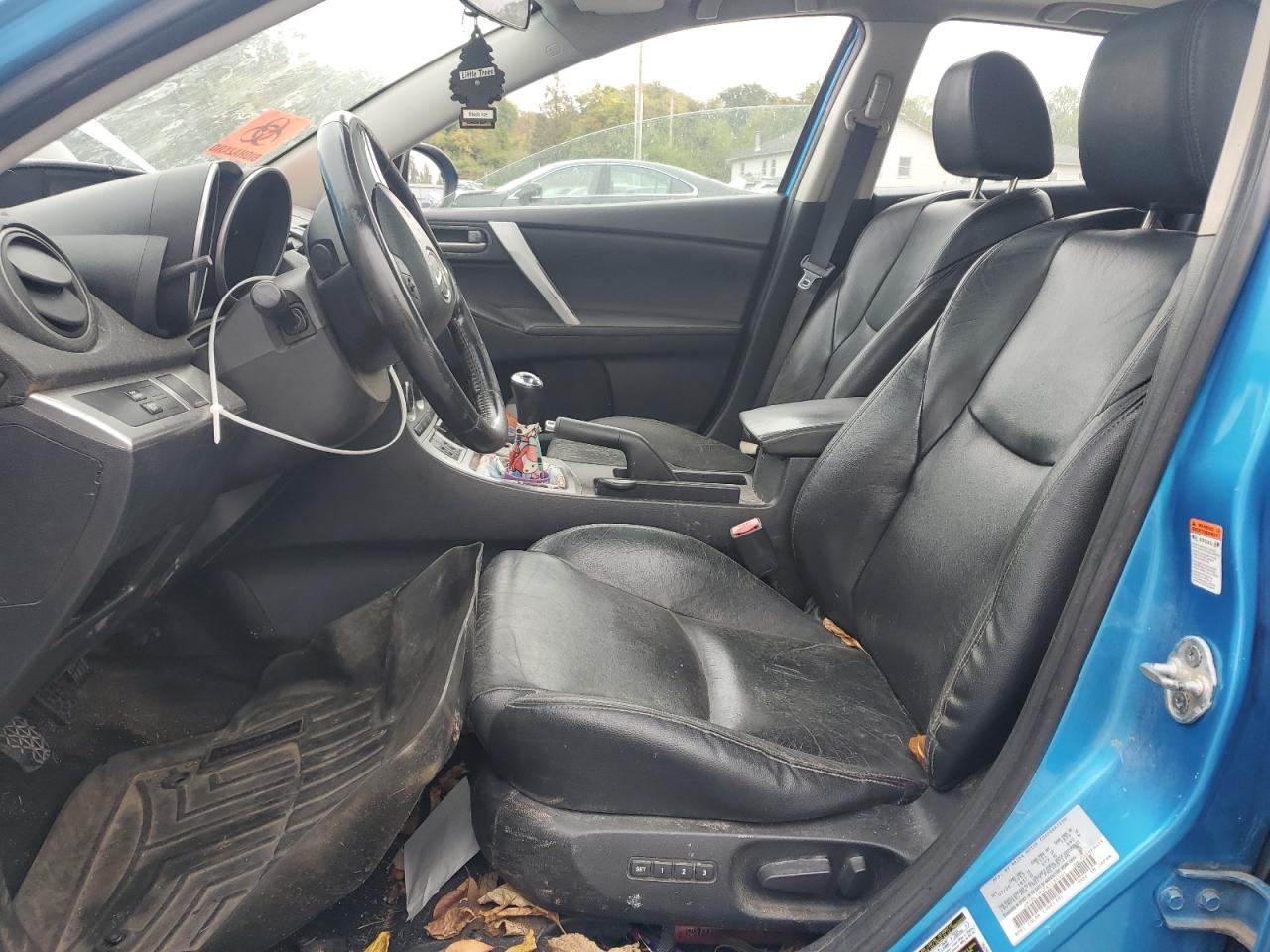 2010 Mazda 3 S VIN: JM1BL1H67A1184461 Lot: 84217365