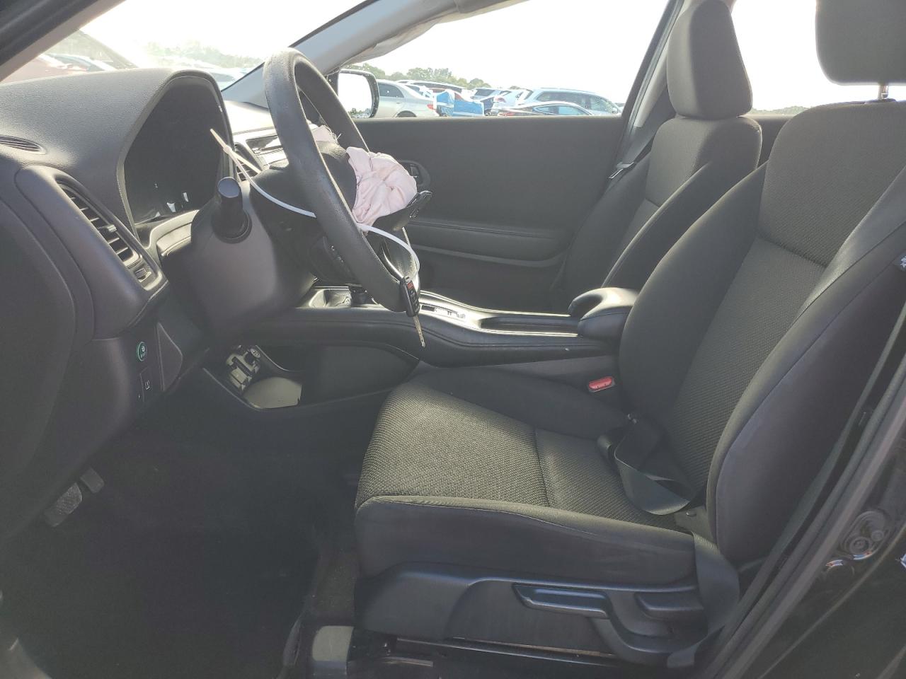 2017 Honda Hr-V Lx VIN: 3CZRU5H30HG703865 Lot: 81706145