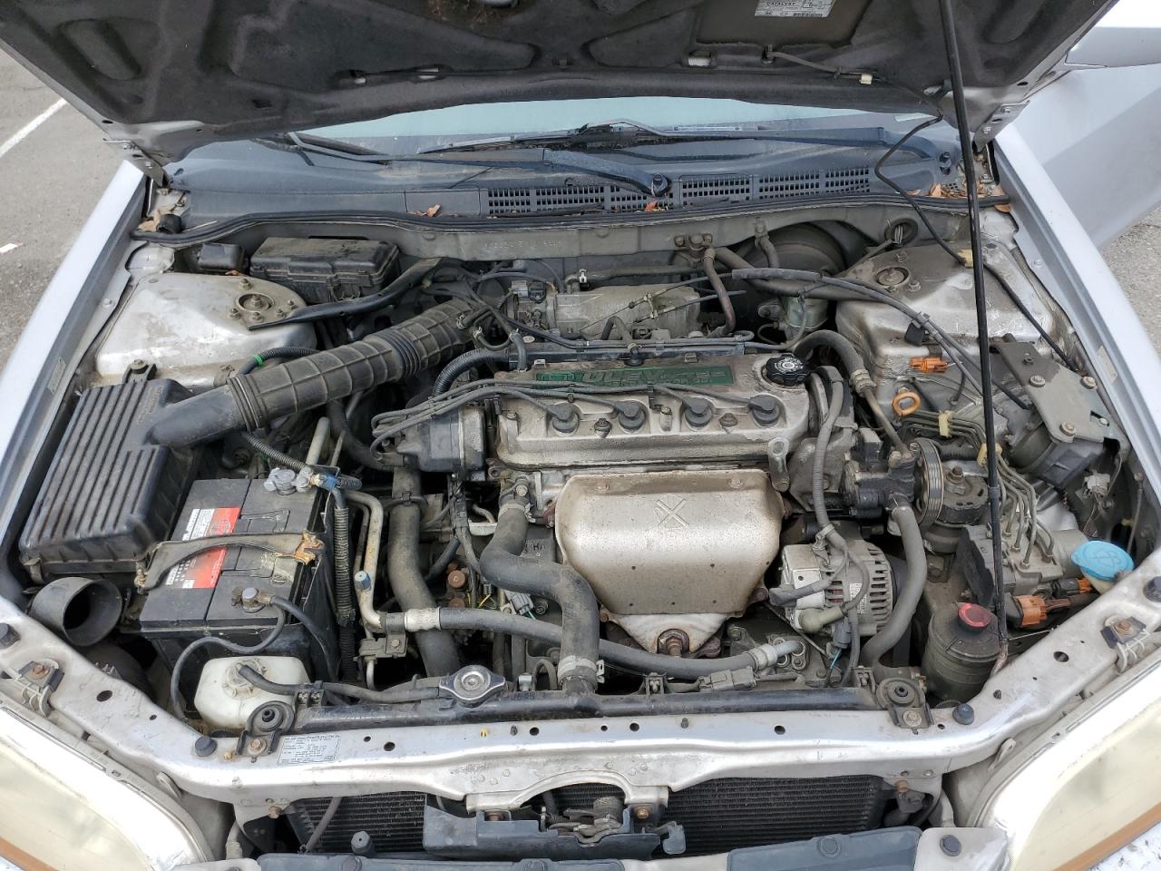 2000 Honda Accord Ex VIN: 1HGCG3275YA018649 Lot: 84037625