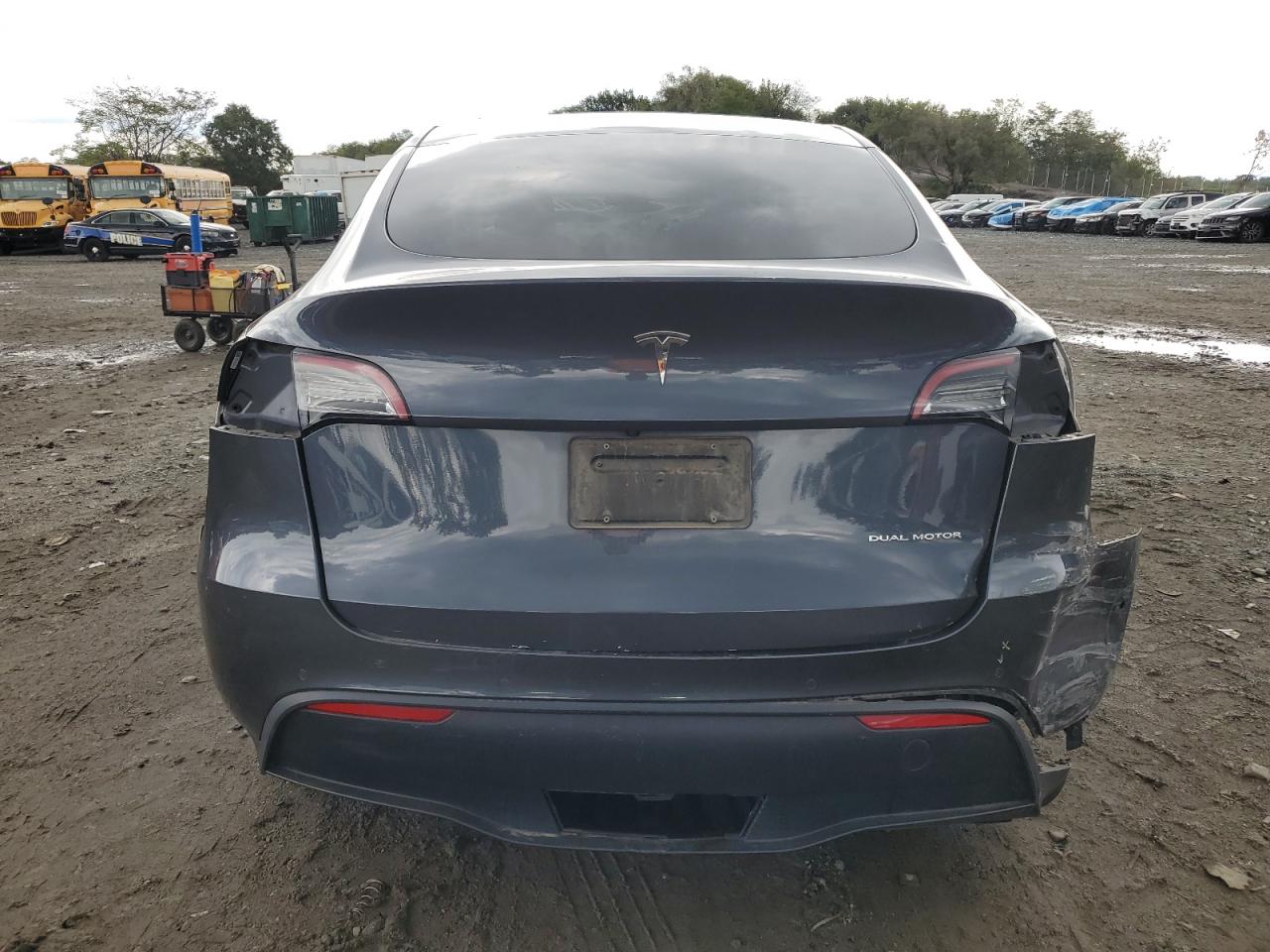 2021 Tesla Model Y VIN: 5YJYGAEEXMF136734 Lot: 71866515