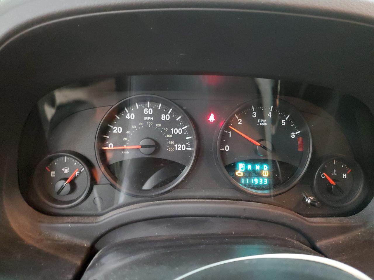 2011 Jeep Compass Sport VIN: 1J4NT1FB6BD260856 Lot: 81098705