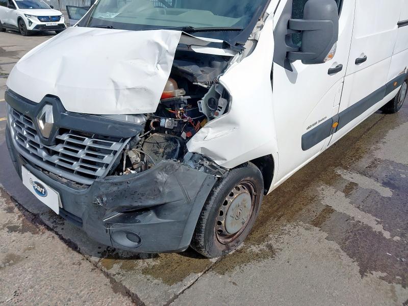 2016 RENAULT MASTER BUSINESS