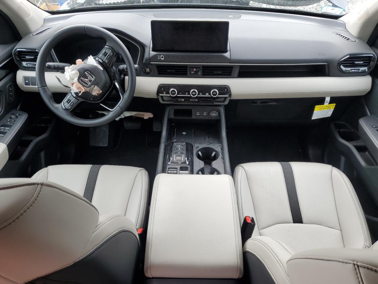 2026 Honda Passport Rtl VIN: 5FNYF9H31TB000812 Lot: 80526385