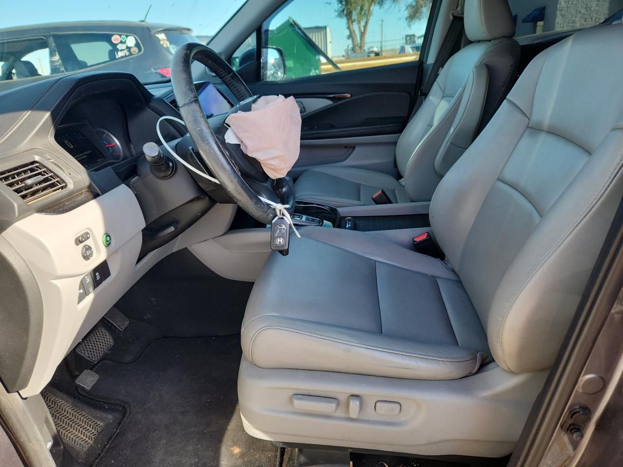 2019 Honda Pilot Touring VIN: 5FNYF6H91KB006319 Lot: 80349585