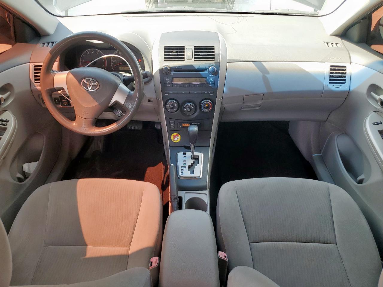 2010 Toyota Corolla Base VIN: 1NXBU4EE0AZ267511 Lot: 83858655