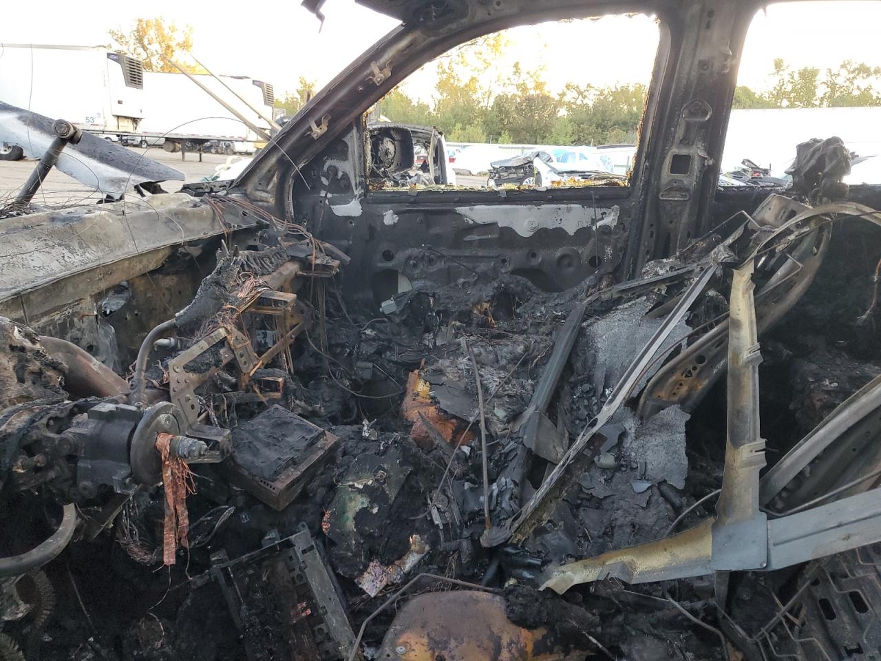 2015 GMC Yukon Slt VIN: 1GKS2BKC2FR507433 Lot: 69814895