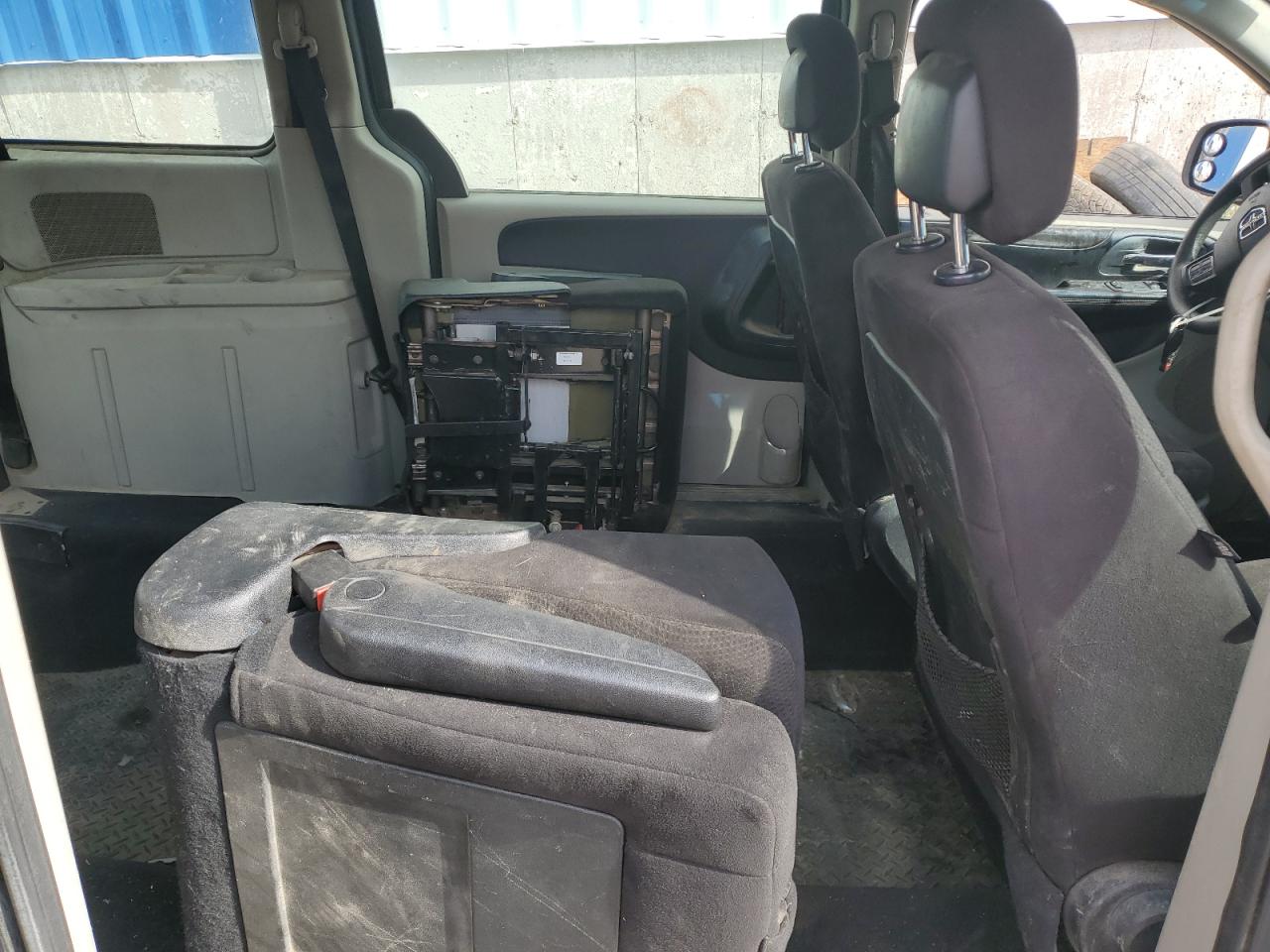 2011 Dodge Grand Caravan Express VIN: 2D4RN4DG8BR652528 Lot: 80477645