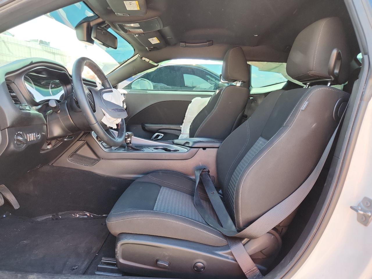 2022 Dodge Challenger Sxt VIN: 2C3CDZAG1NH137442 Lot: 80210925