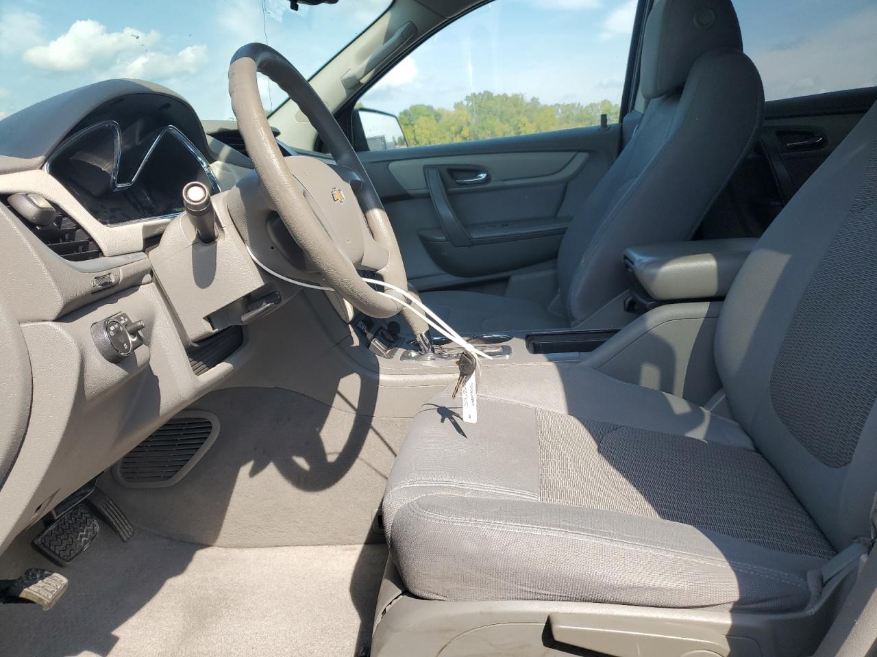 2015 Chevrolet Traverse Ls VIN: 1GNKRFEDXFJ206451 Lot: 81654145