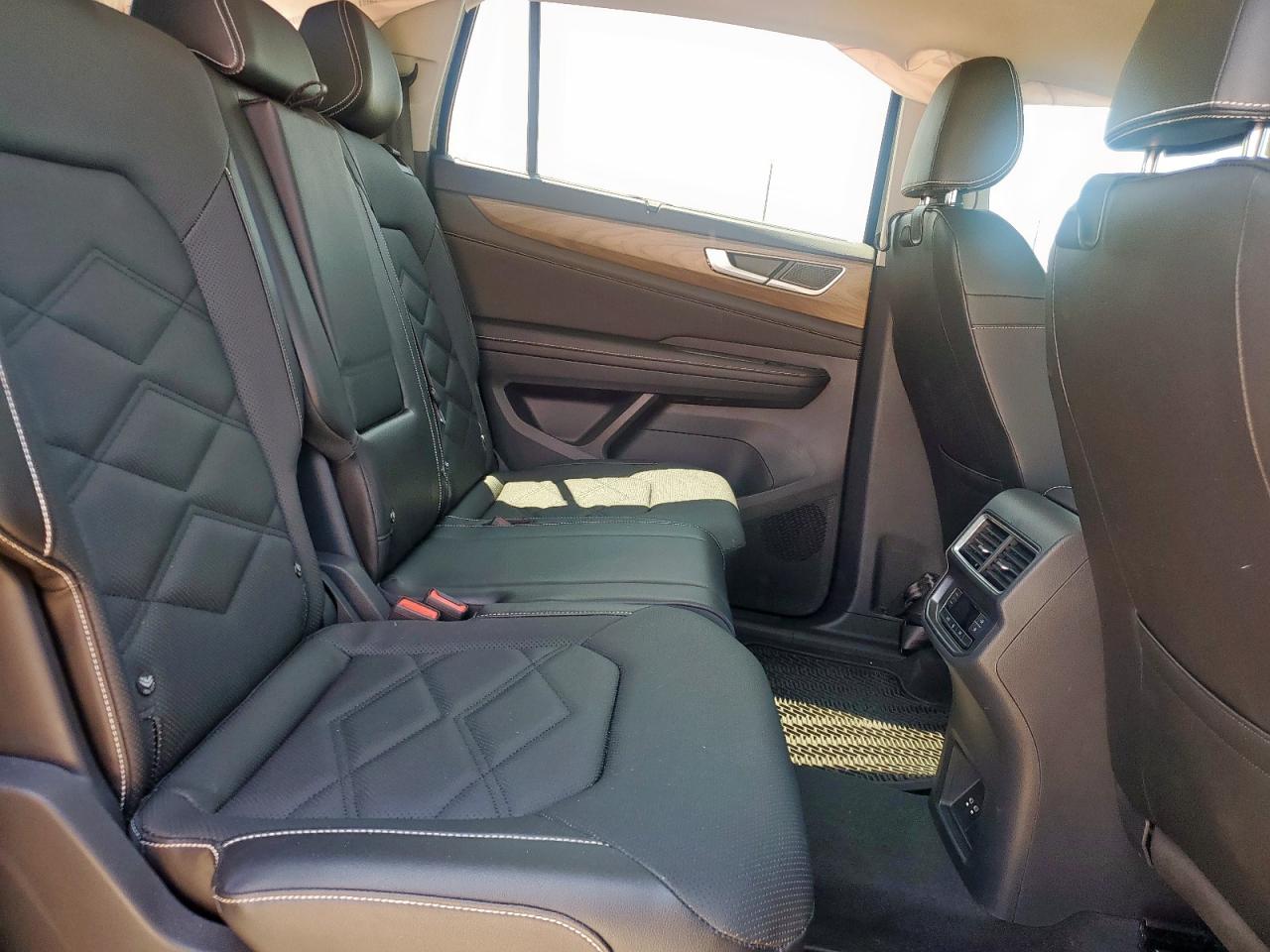 2024 Volkswagen Atlas Se VIN: 1V2JR2CA3RC608938 Lot: 71583975