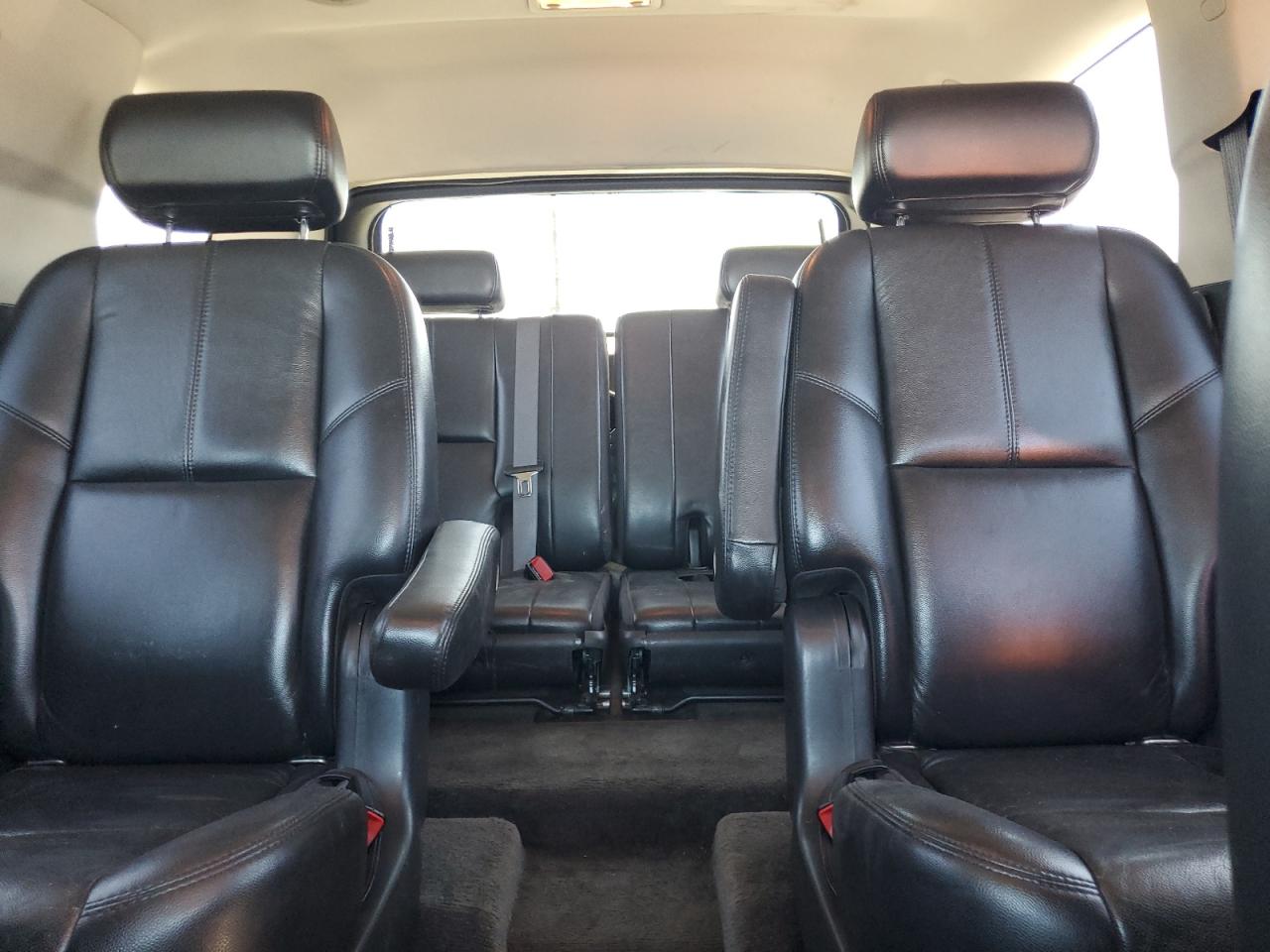 2007 Chevrolet Tahoe C1500 VIN: 1GNFC13J77R162216 Lot: 71327405