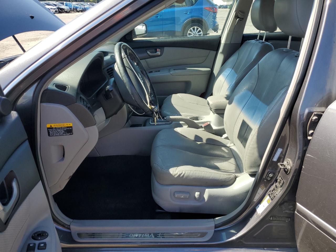 2007 Kia Optima Lx VIN: KNAGE124675144927 Lot: 84413335