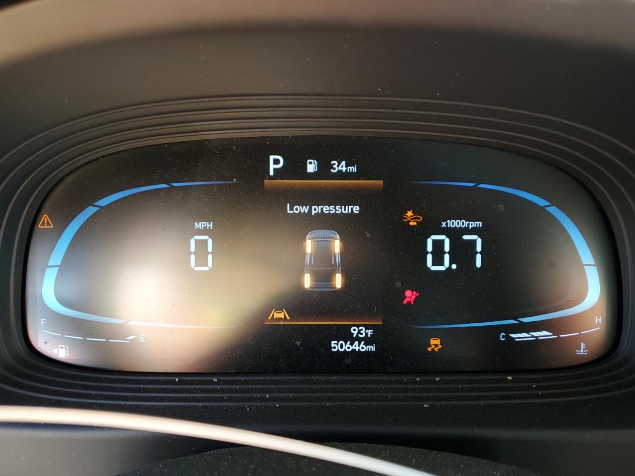 2023 Hyundai Venue Sel VIN: KMHRC8A32PU217585 Lot: 84654005