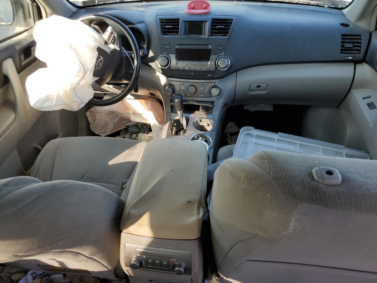 2012 Toyota Highlander Hybrid VIN: JTEBC3EH2C2005804 Lot: 71920065