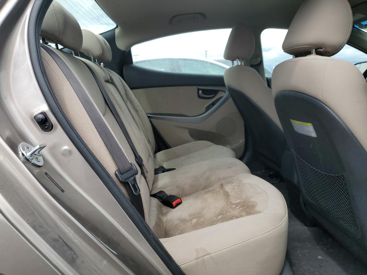 2014 Hyundai Elantra Se VIN: 5NPDH4AE8EH528701 Lot: 81160935