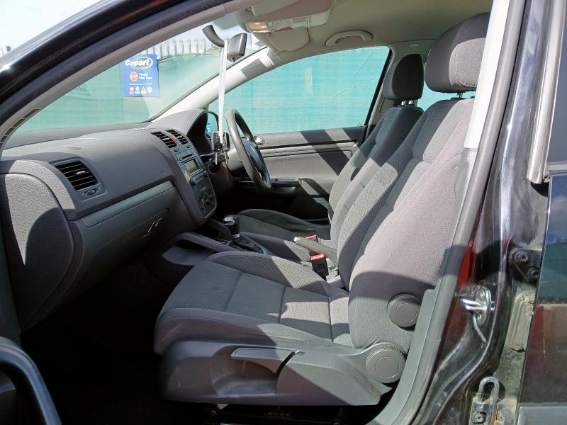 2005 VOLKSWAGEN GOLF SE AUTO 1.6 SE FSI 5DR AUTO