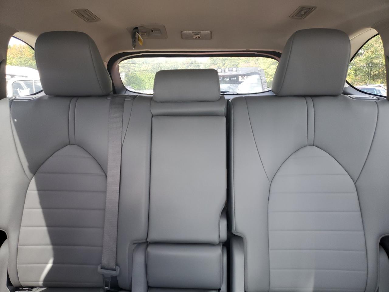 2022 Toyota Highlander Xle VIN: 5TDHZRBH5NS588711 Lot: 72043085