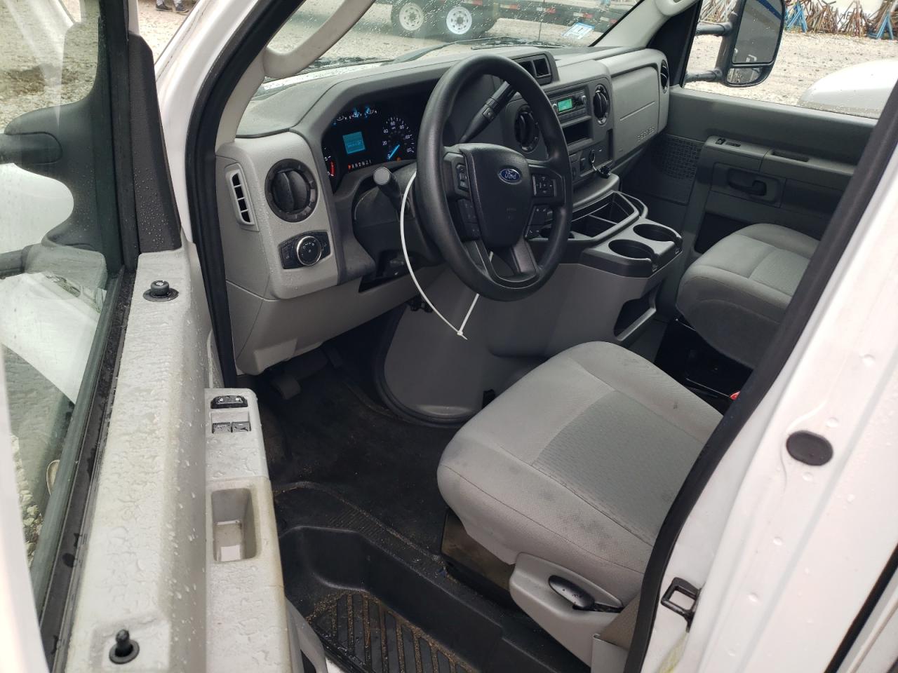 2022 Ford Econoline E450 Super Duty Cutaway Van VIN: 1FDWE4FK9NDC07185 Lot: 80046735