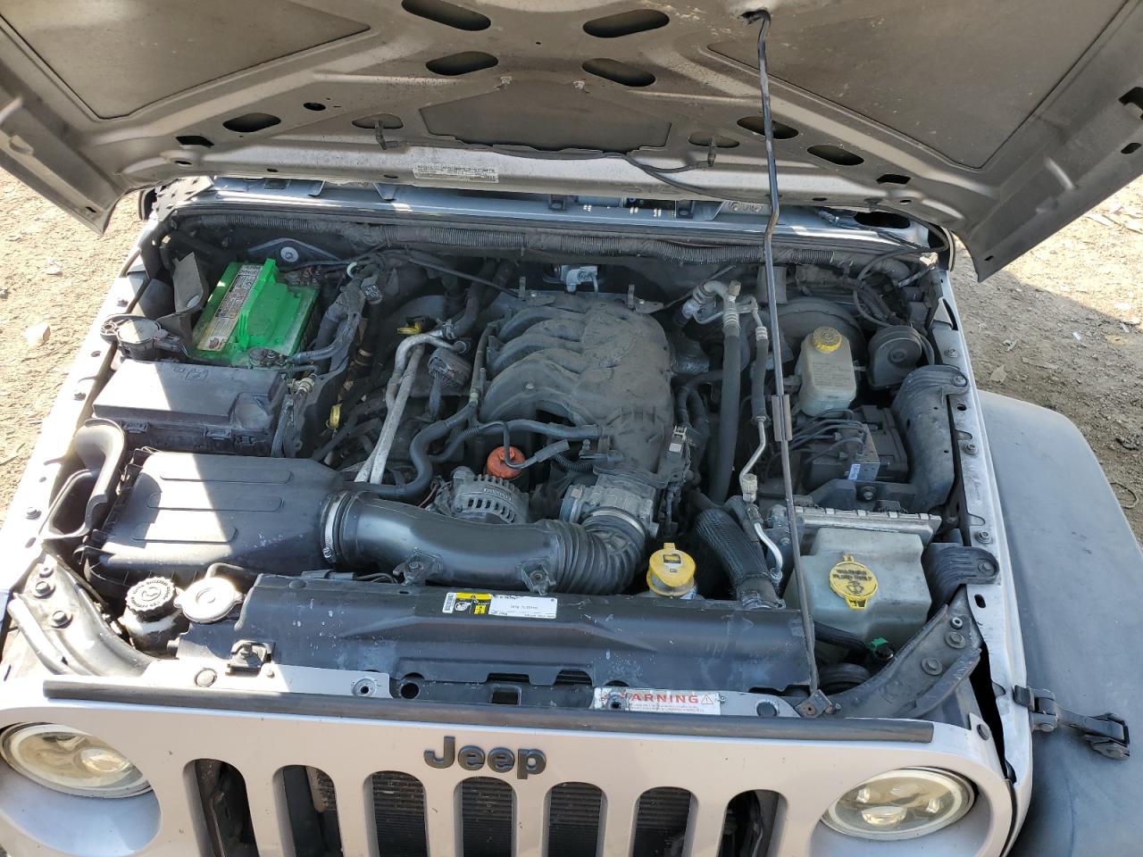 2015 Jeep Wrangler Unlimited Sport VIN: 1C4BJWDG2FL673847 Lot: 81019585