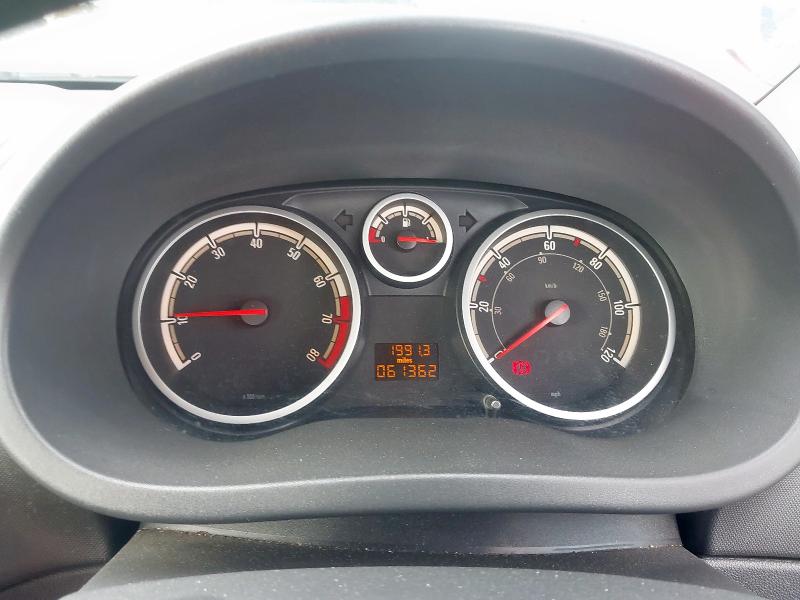 2010 VAUXHALL CORSA EXCLUSIV 