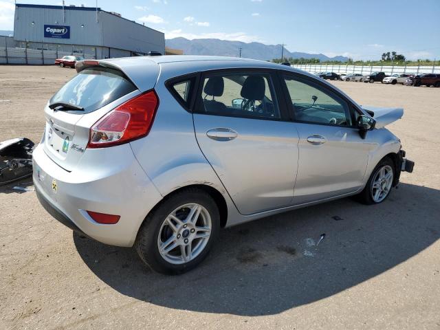  FORD FIESTA 2019 Серебристый