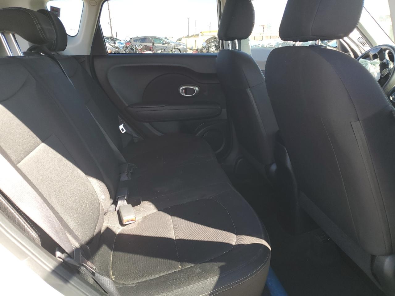 2016 Kia Soul VIN: KNDJN2A21G7328384 Lot: 81467725