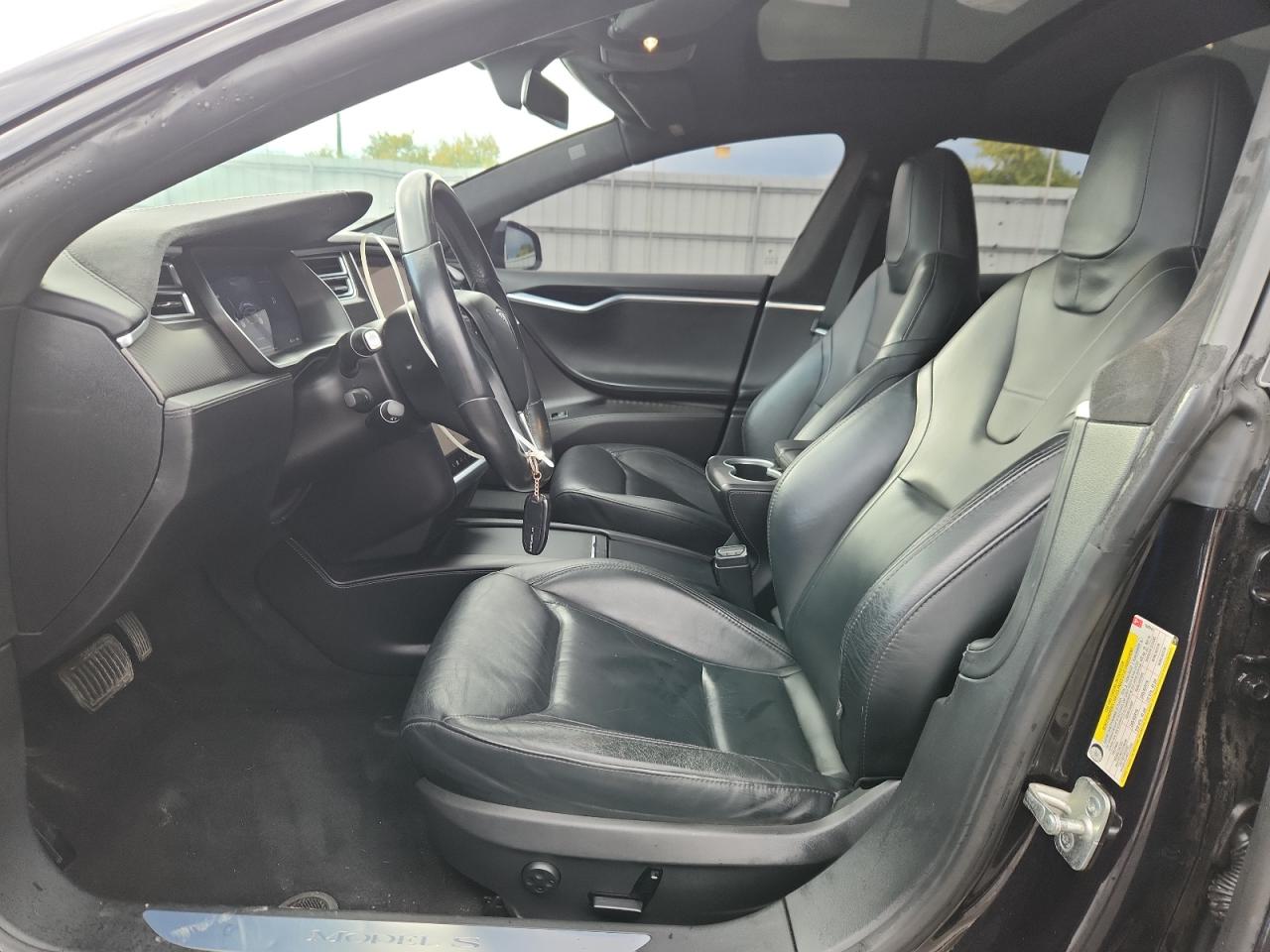 2016 Tesla Model S VIN: 5YJSA1E27GF168042 Lot: 81431925