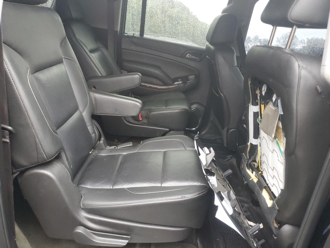 2015 GMC Yukon Xl K1500 Slt VIN: 1GKS2HKC3FR259647 Lot: 84024175