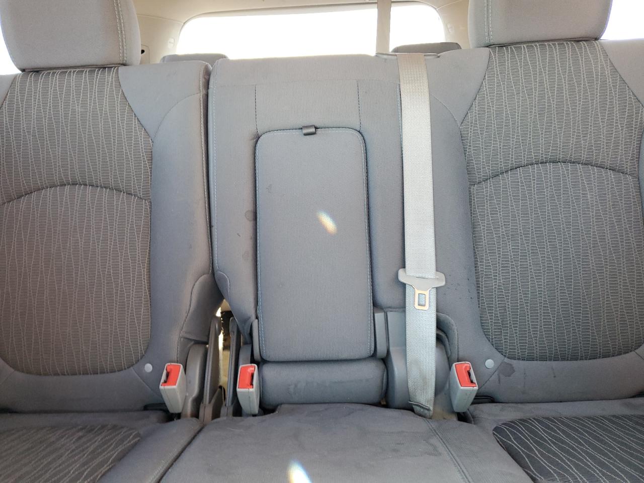 2016 Chevrolet Traverse Ls VIN: 1GNKRFED2GJ149275 Lot: 81454115