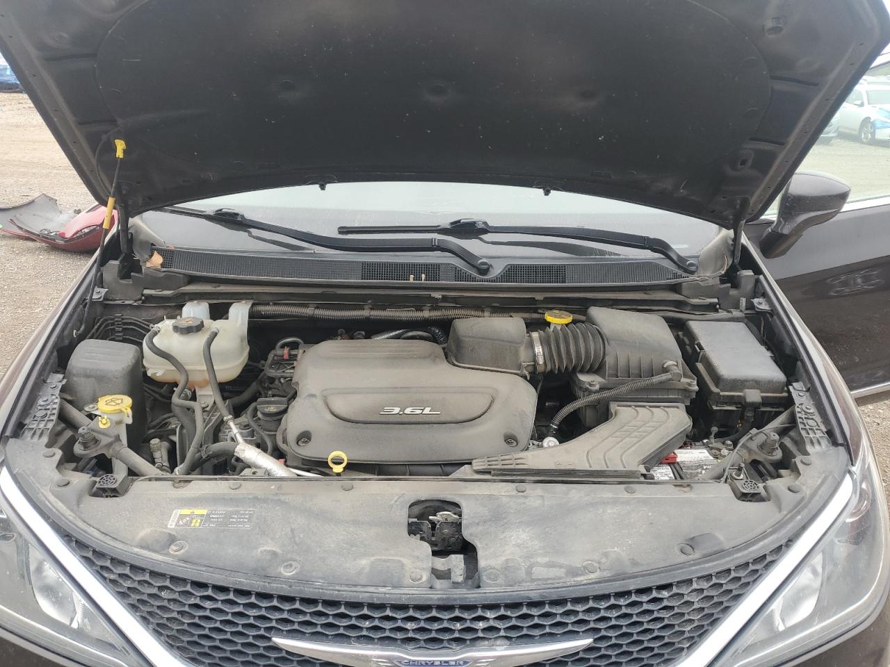 2017 Chrysler Pacifica Touring L Plus VIN: 2C4RC1EG1HR811317 Lot: 69754525