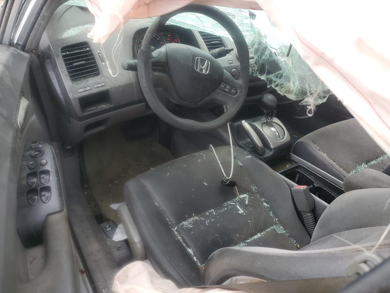 2008 Honda Civic Lx VIN: 2HGFA165X8H304946 Lot: 82142285