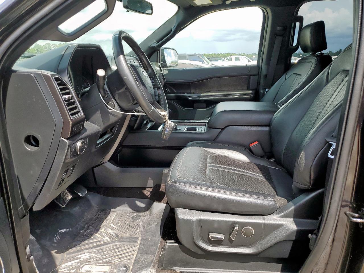 2019 Ford Expedition Max Limited VIN: 1FMJK1KT2KEA35653 Lot: 80536555