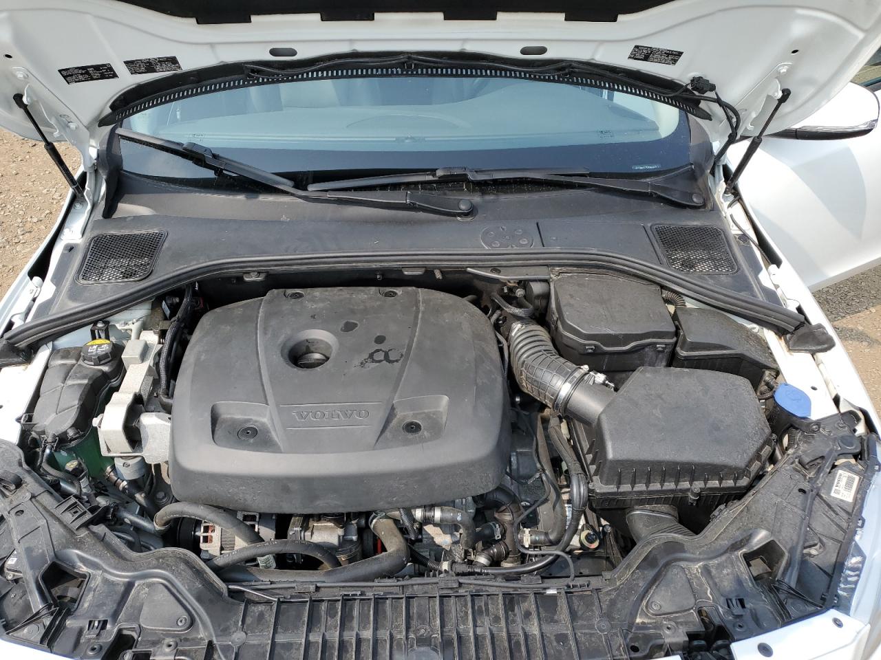 2018 Volvo V60 T6 Dynamic VIN: YV149MSL3J238812 Lot: 71497715