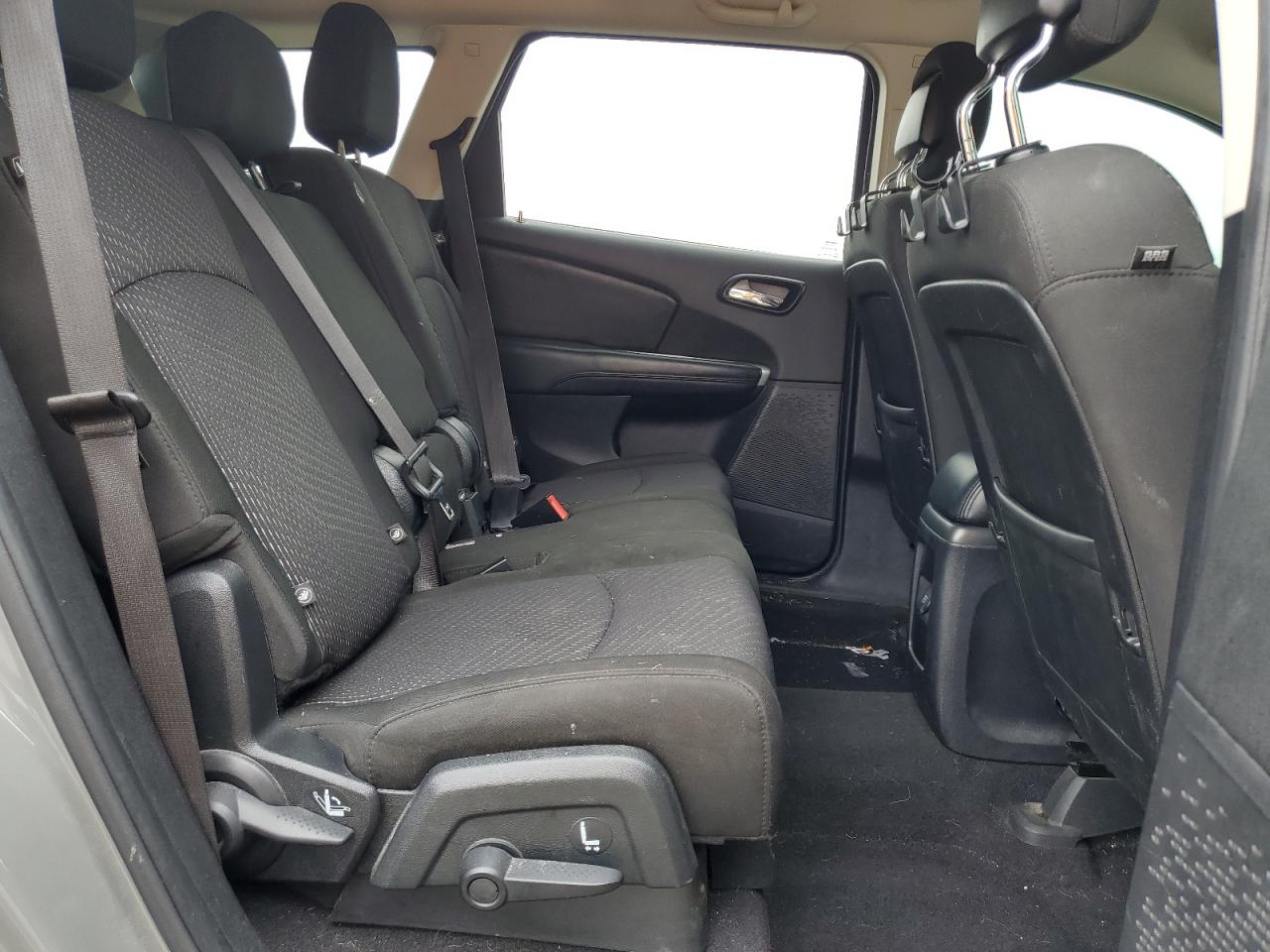 2020 Dodge Journey Se VIN: 3C4PDCAB0LT194511 Lot: 81498515