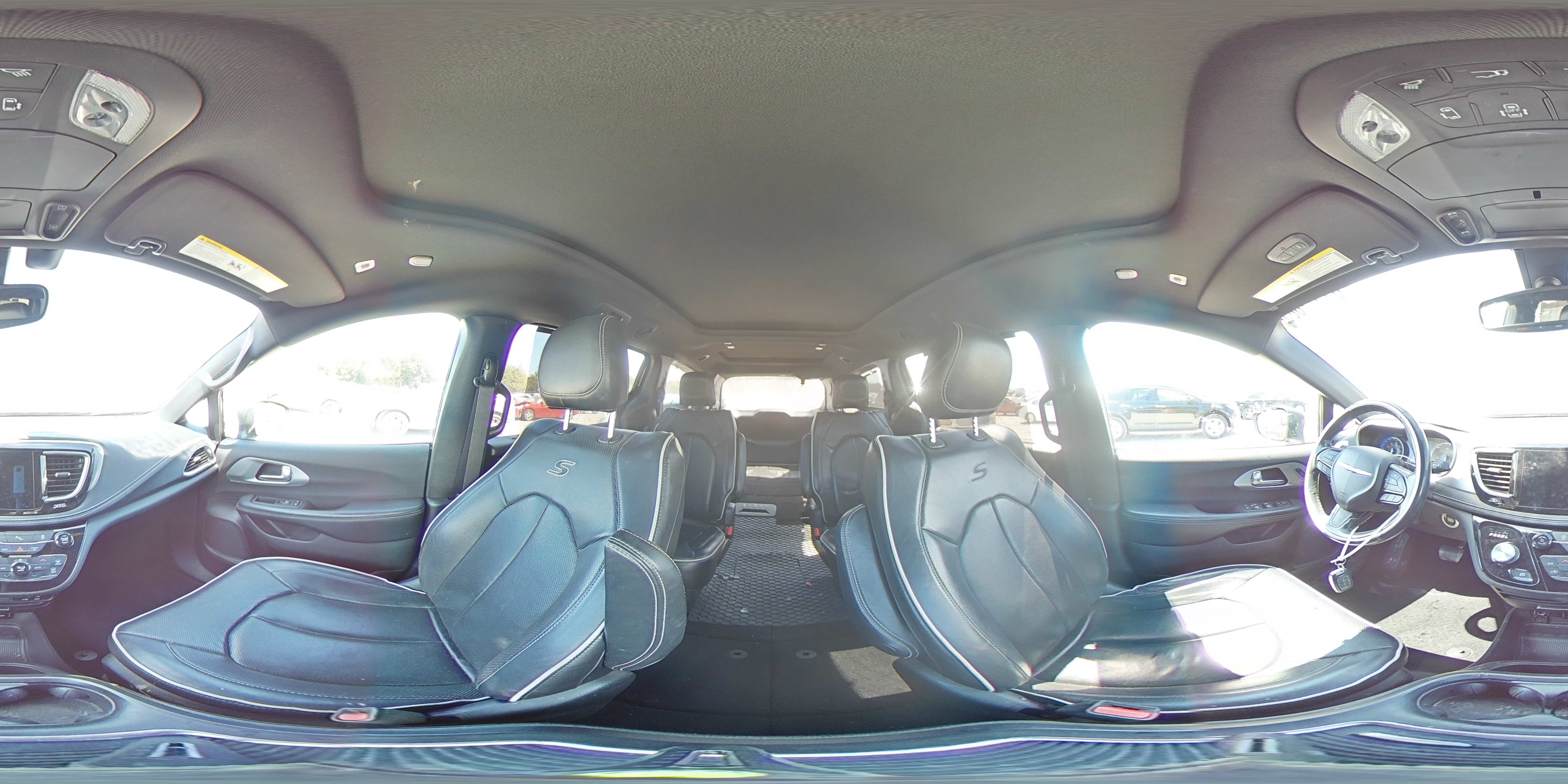 2019 Chrysler Pacifica Limited VIN: 2C4RC1GG6KR653450 Lot: 81572685
