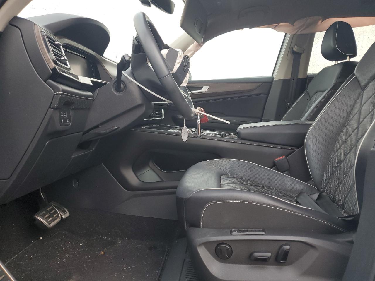 2024 Volkswagen Atlas Sel Premium R-Line VIN: 1V2FR2CA9RC550257 Lot: 83845235