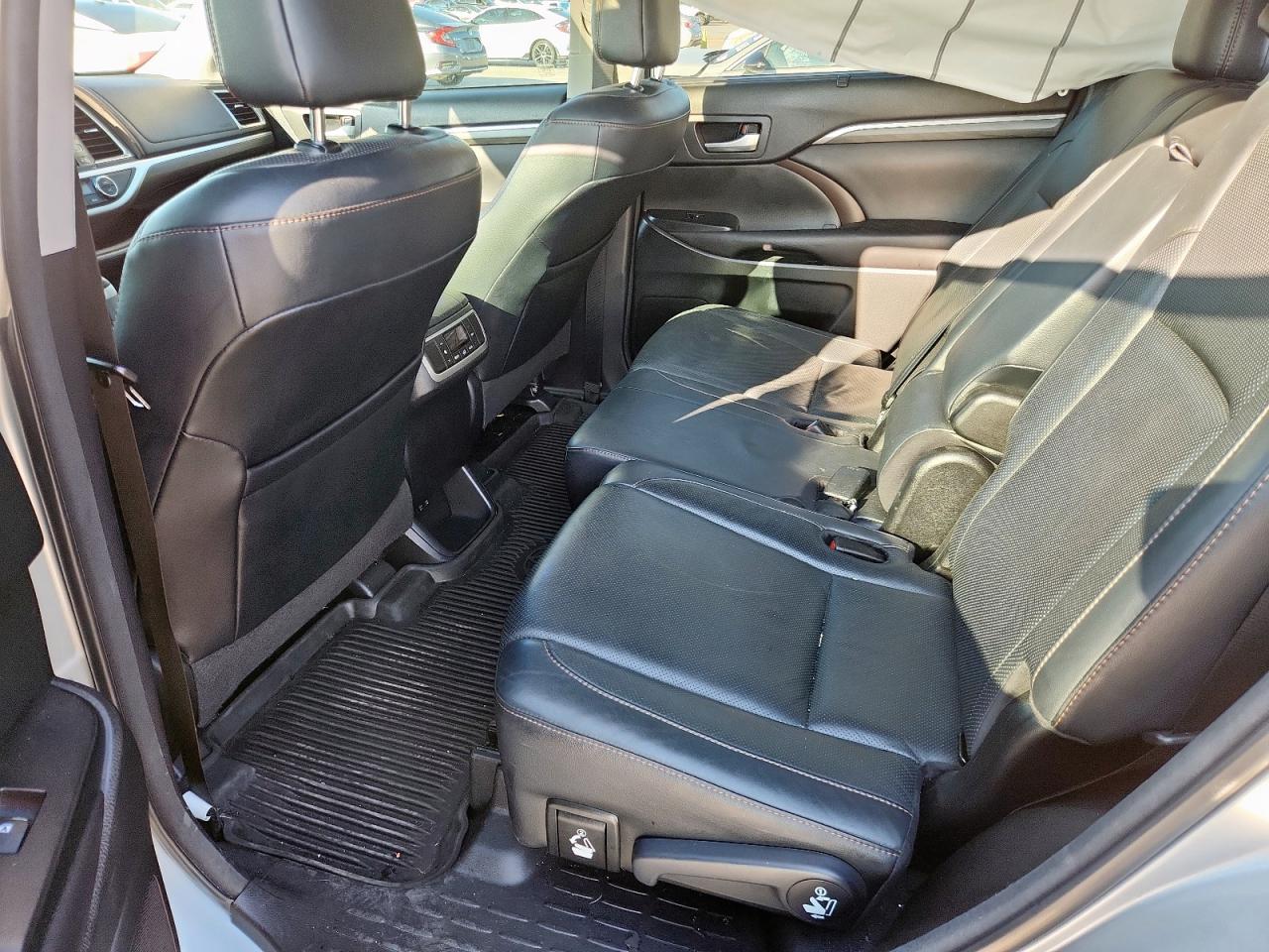 2017 Toyota Highlander Limited VIN: 5TDYZRFHXHS196306 Lot: 84274585