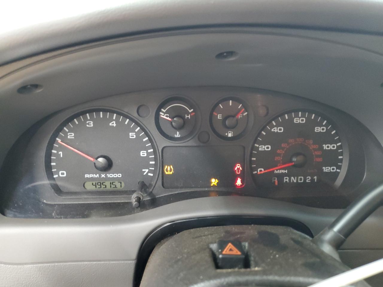 2011 Ford Ranger Super Cab VIN: 1FTLR4EE7BPA46319 Lot: 80581255