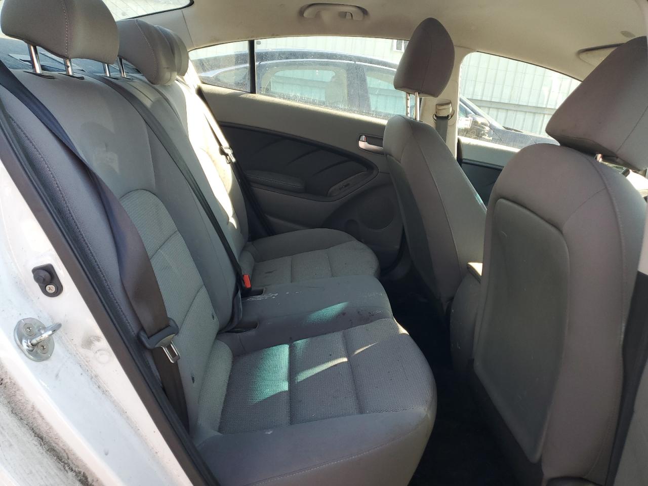 2017 Kia Forte Lx VIN: 3KPFK4A70HE083214 Lot: 71022055