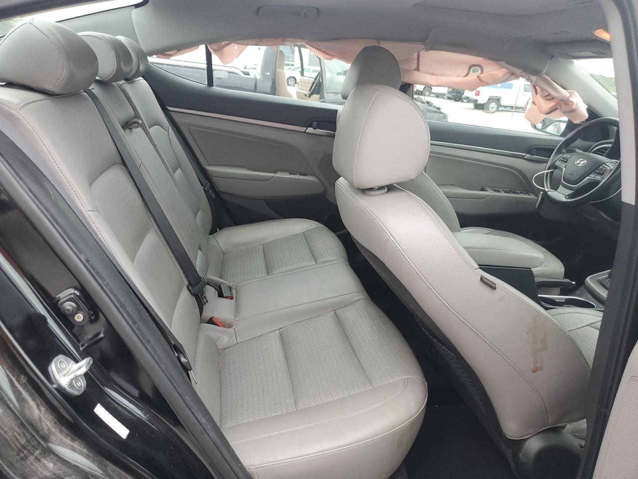 2017 Hyundai Elantra Se VIN: KMHD84LF7HU316917 Lot: 83761275