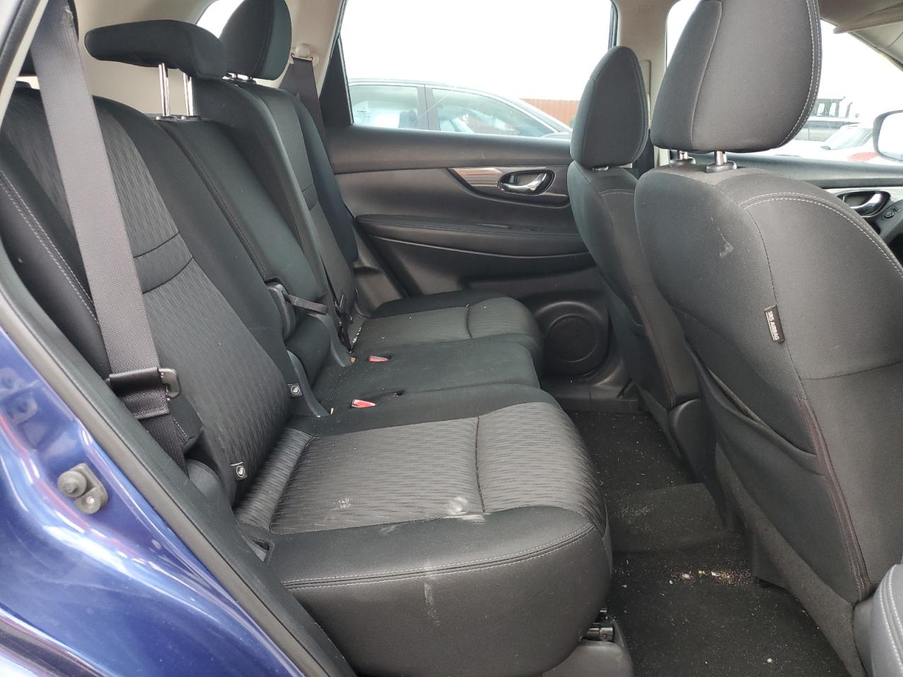 2017 Nissan Rogue S VIN: KNMAT2MT9HP562204 Lot: 81660635