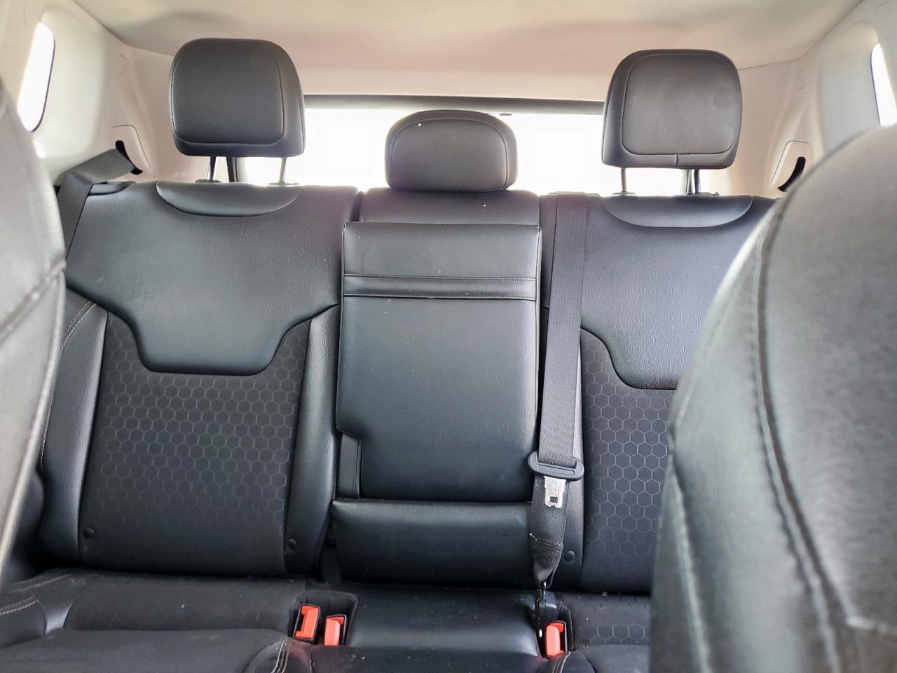 2019 Jeep Compass Latitude VIN: 3C4NJDBBXKT714037 Lot: 82113975