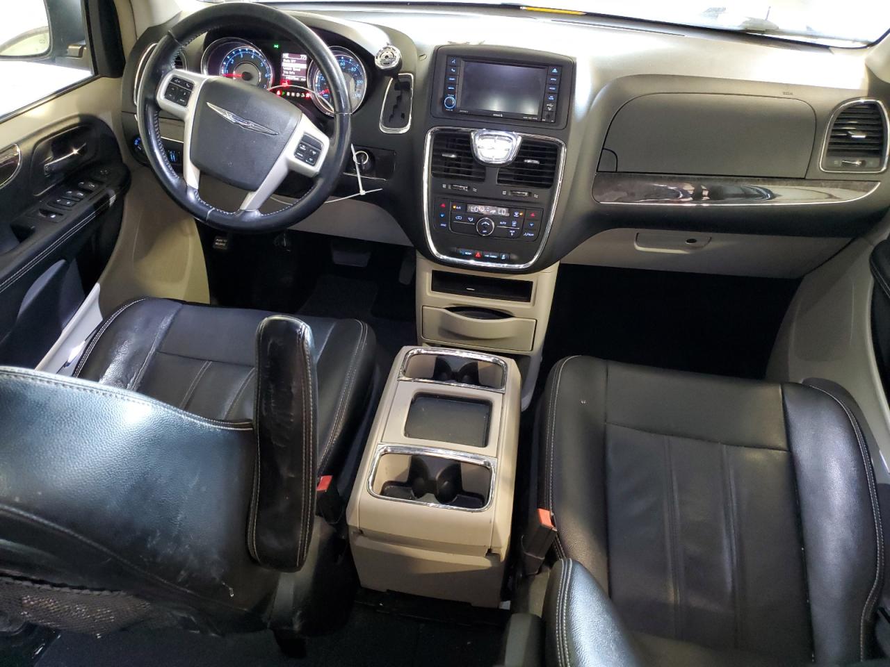 2014 Chrysler Town & Country Touring VIN: 2C4RC1BG2ER395892 Lot: 84030035