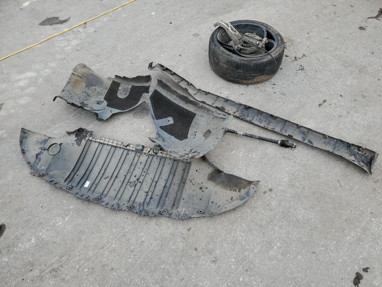 2005 Ford Econoline E250 Van VIN: 1FTNE24L15HA25022 Lot: 84169975