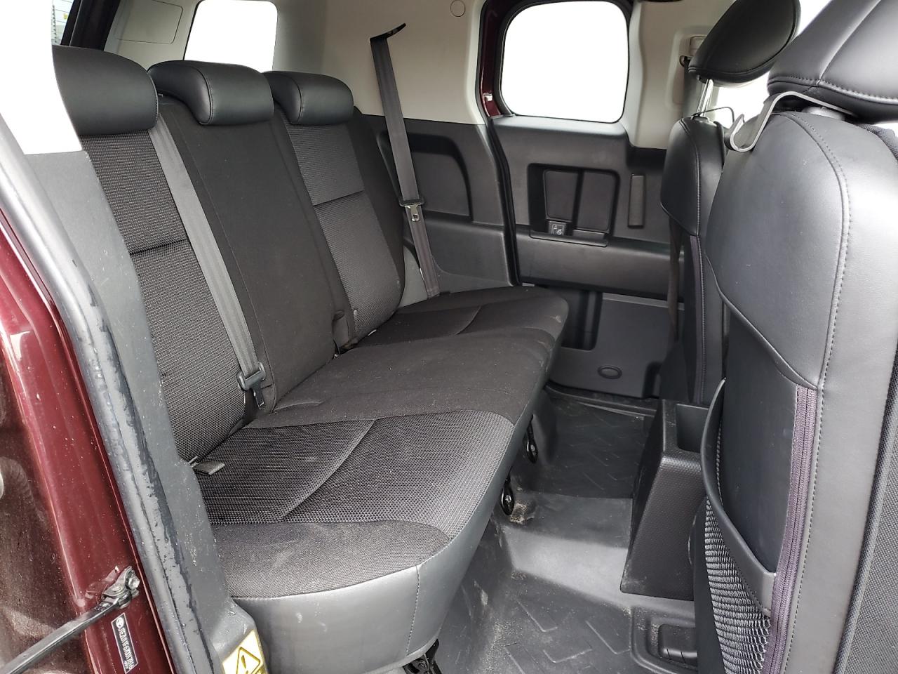 2007 Toyota Fj Cruiser VIN: JTEZU11F670017816 Lot: 71396135