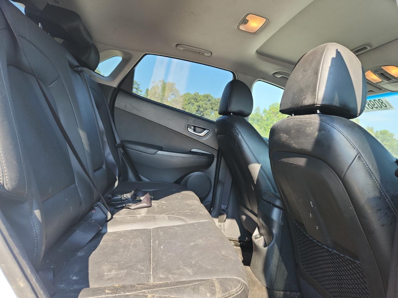 2022 Hyundai Kona Limited VIN: KM8K53A30NU879290 Lot: 80987045