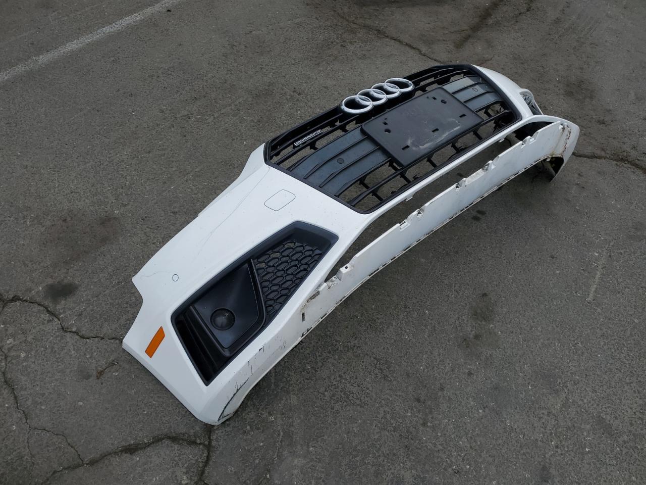 2019 Audi A4 Premium Plus VIN: WAUENAF41KA018119 Lot: 84884405