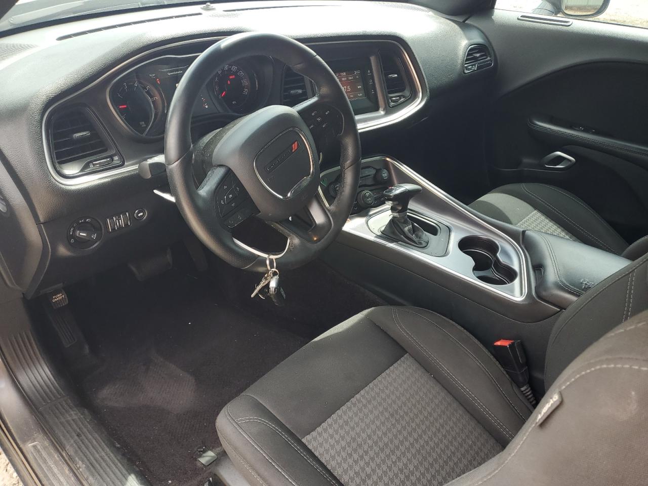 2016 Dodge Challenger Sxt VIN: 2C3CDZAG4GH131492 Lot: 72030045