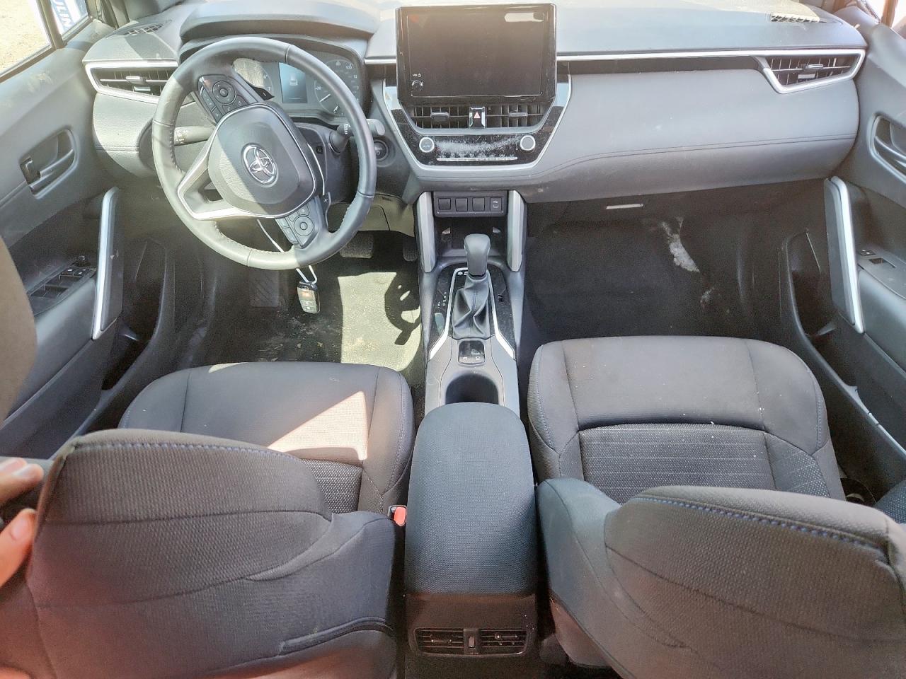 2024 Toyota Corolla Cross Se VIN: 7MUFBABG6RV056125 Lot: 71110045