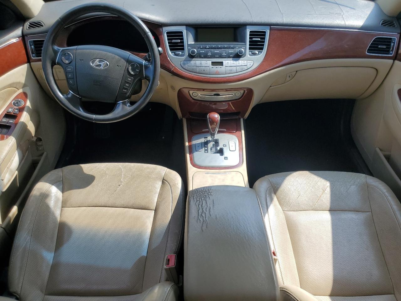 2012 Hyundai Genesis 3.8L VIN: KMHGC4DD3CU174499 Lot: 70591945